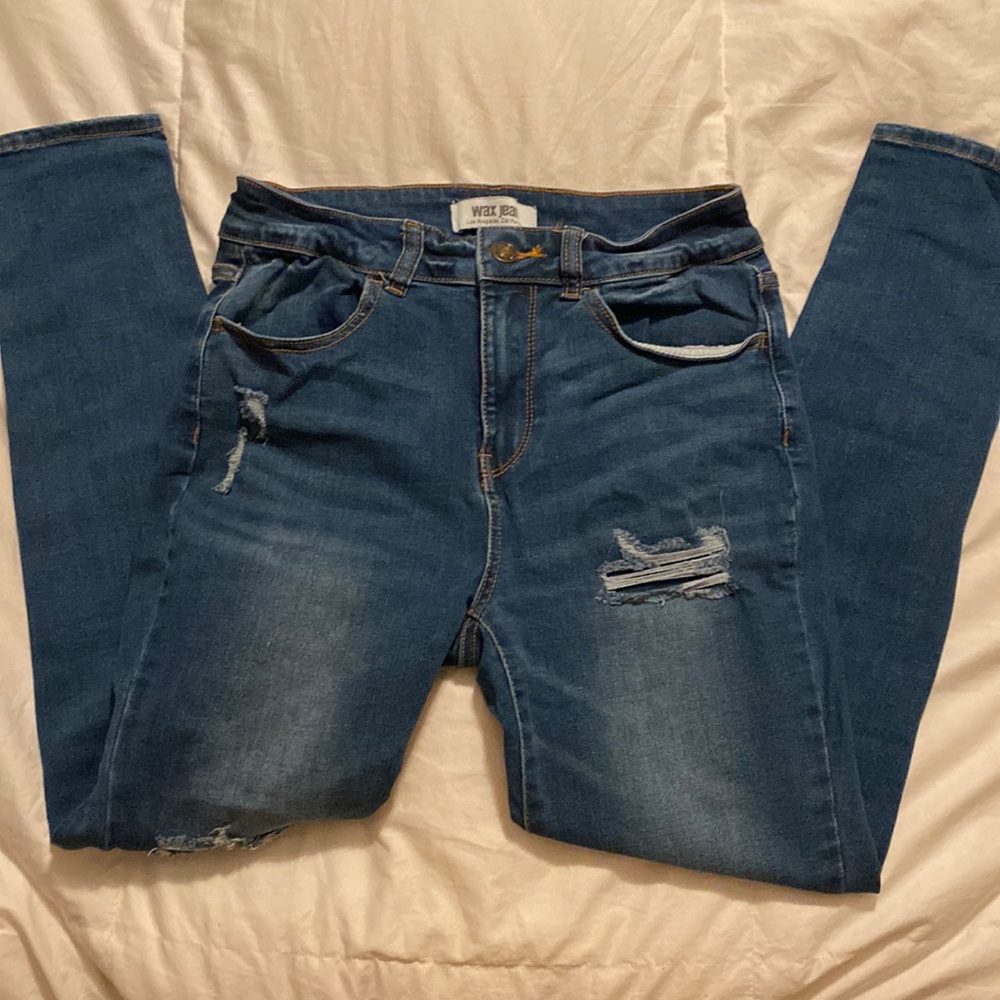Wax Jean dark denim distress size 7 (28) color: medium
